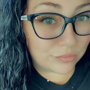 Meet your Posher, Britni